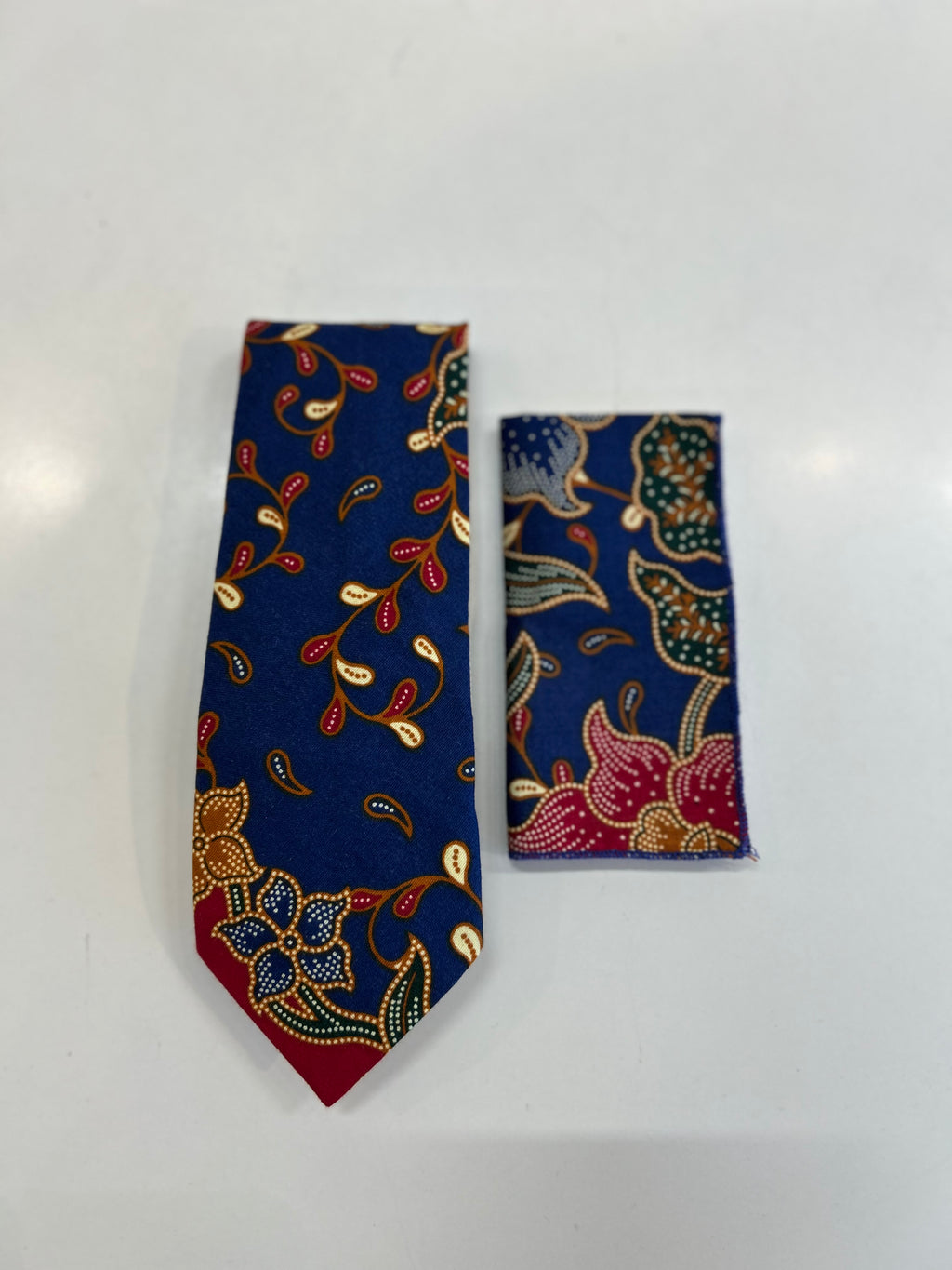 Tie Blue 2