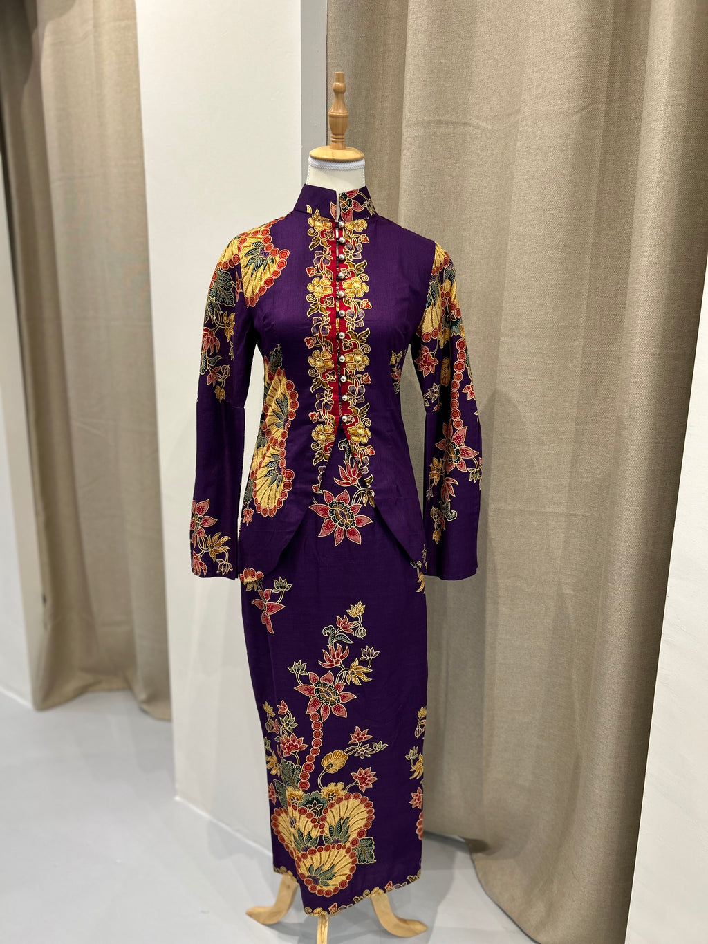 Aliana Kipas purple