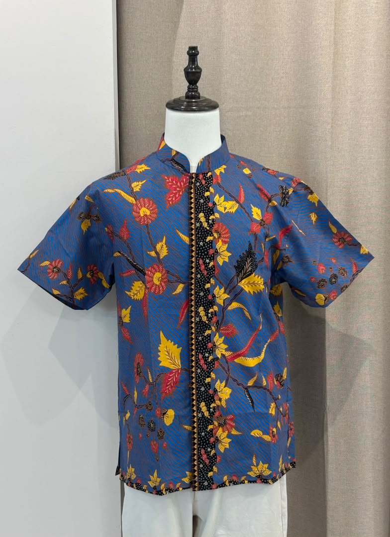 Men Short Blue Brown