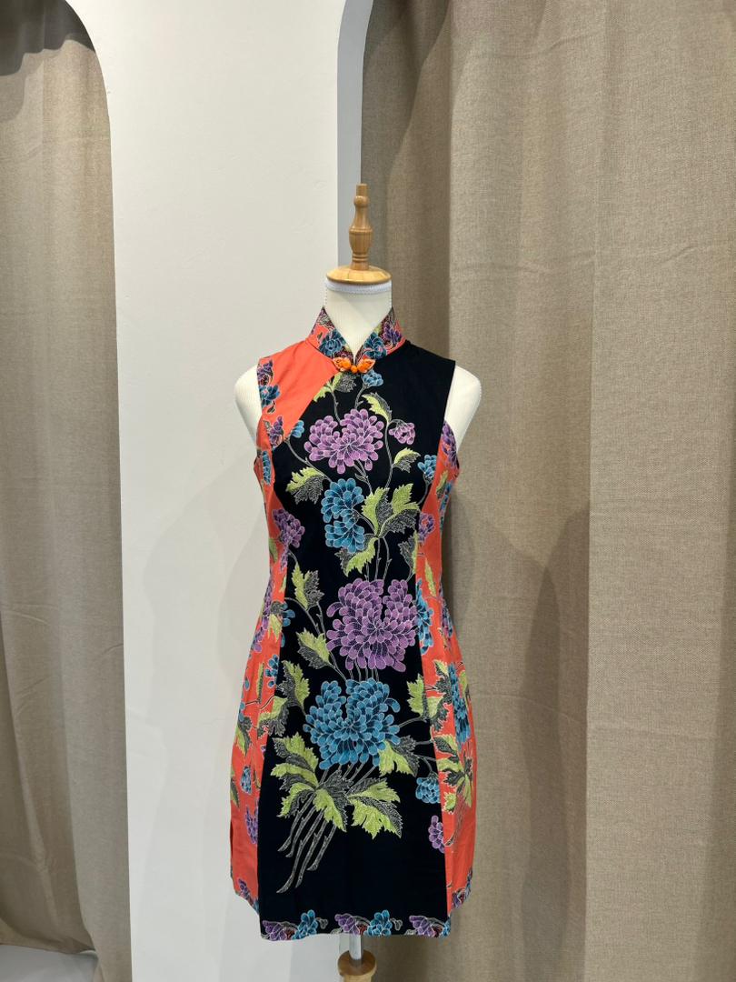 Cheongsam Black Coral