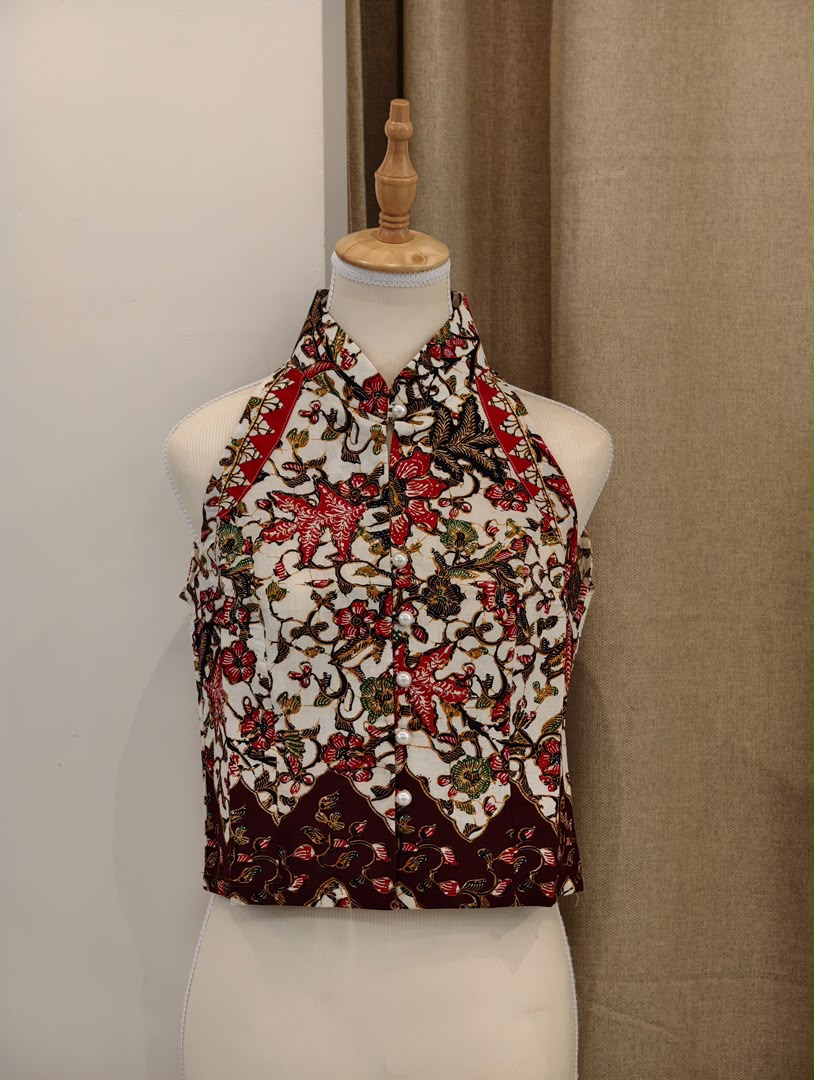 Yuki White Red