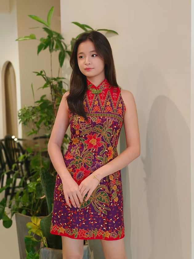Sleeveless Cheongsam Dress